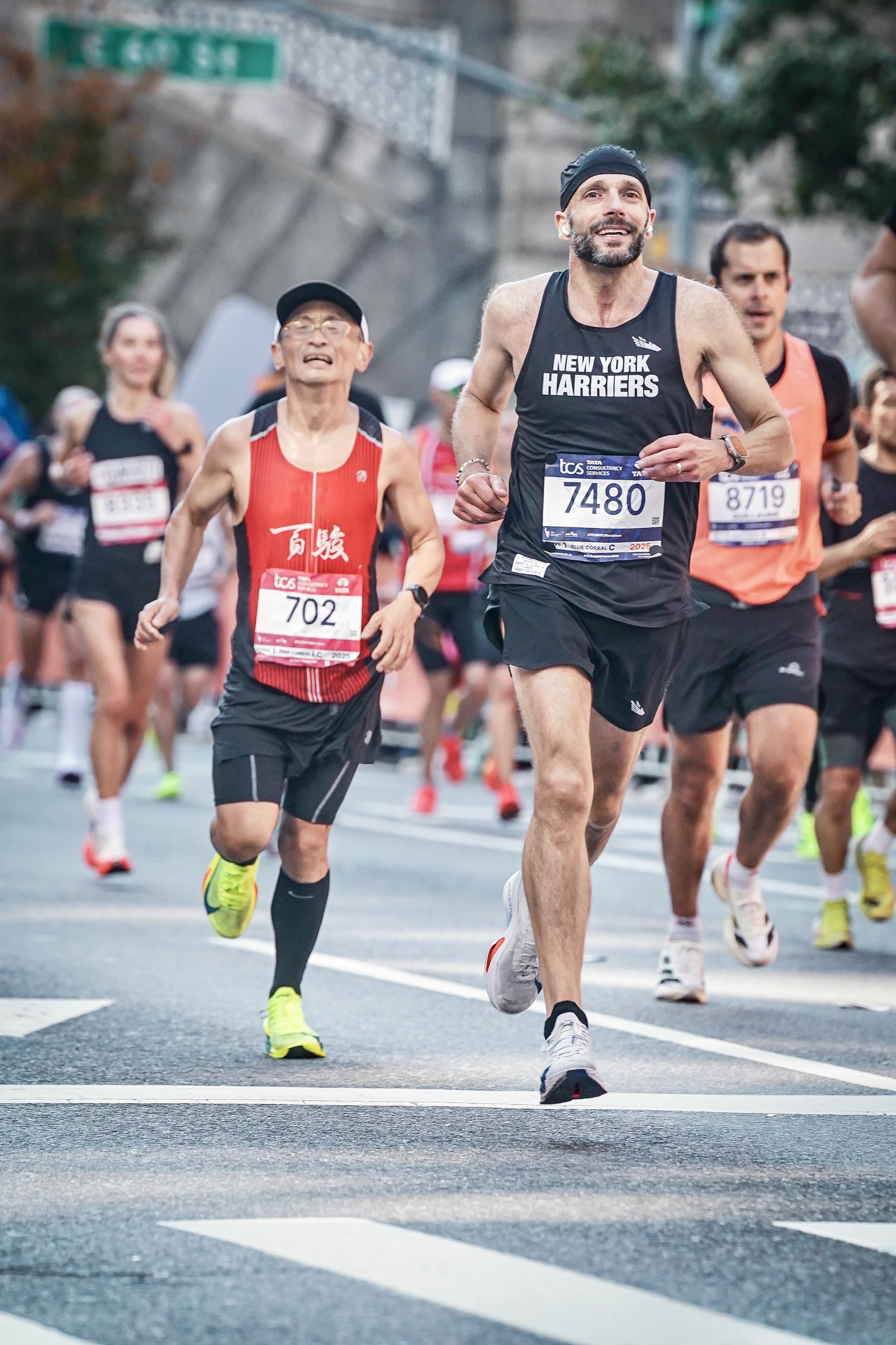Matt Coneybeare - Marathon 39 - 2025 NYC Marathon - 1st Avenue